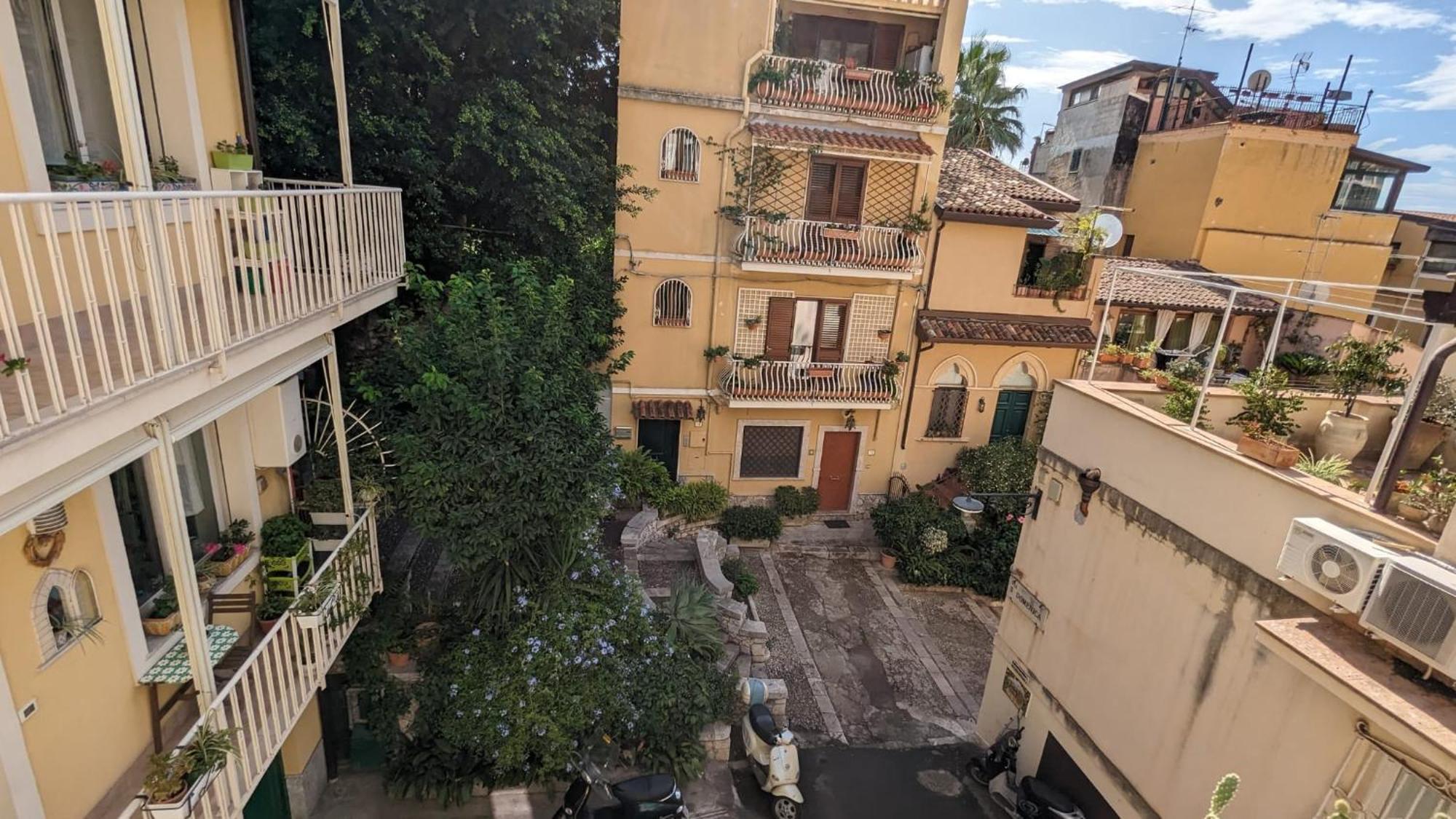 Opuntia Charming Rooms Taormina Ngoại thất bức ảnh